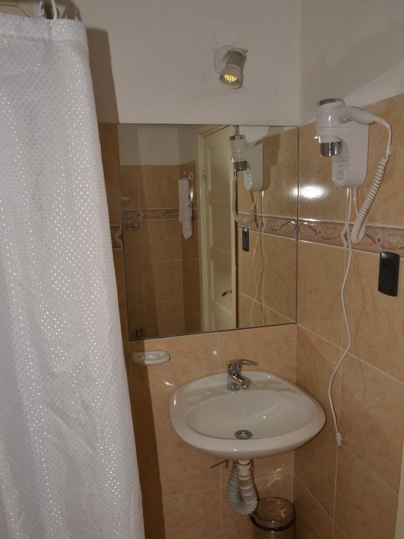 Hotel Rex Piriápolis Стая снимка